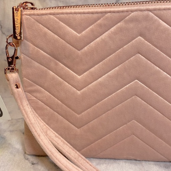 BEAUTY BIO Blush Wristlet Bag - Picture 3 of 6